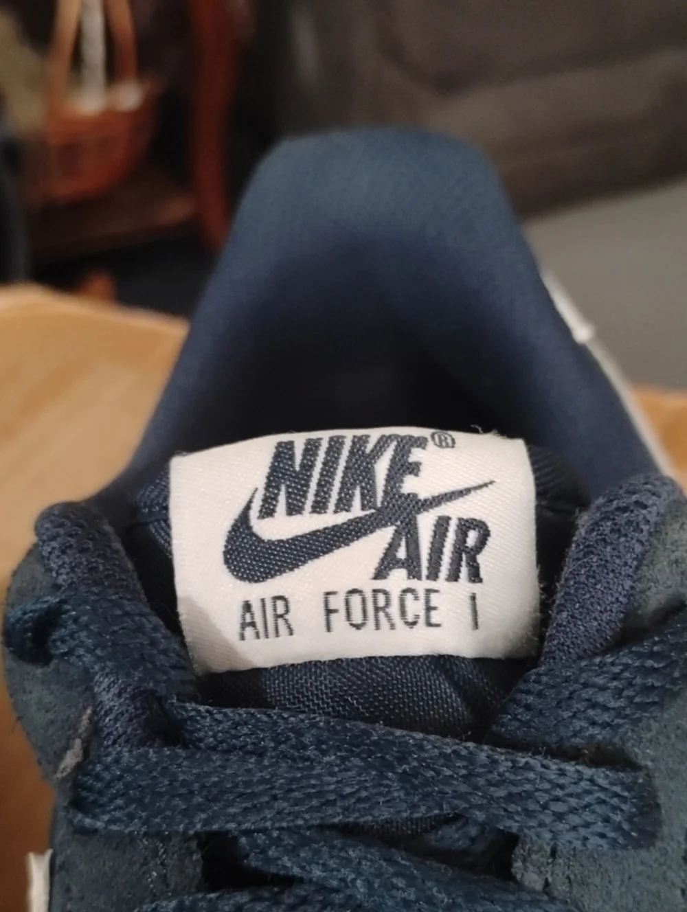 Nike Air Force One Low-07 LV8 Armory Navy Gum